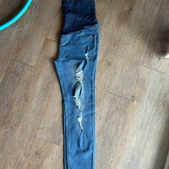 Maacie Maternity Jeans - Picture 9 of 9